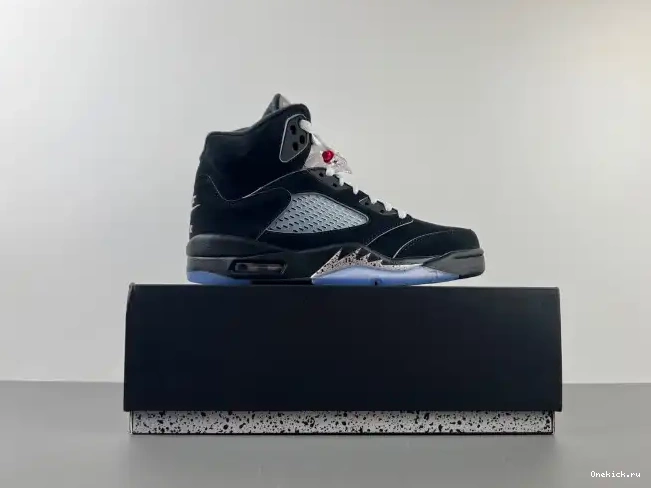 One Kick Black Metallic Jordan Air HF3975-001 Reimagined 5 0628